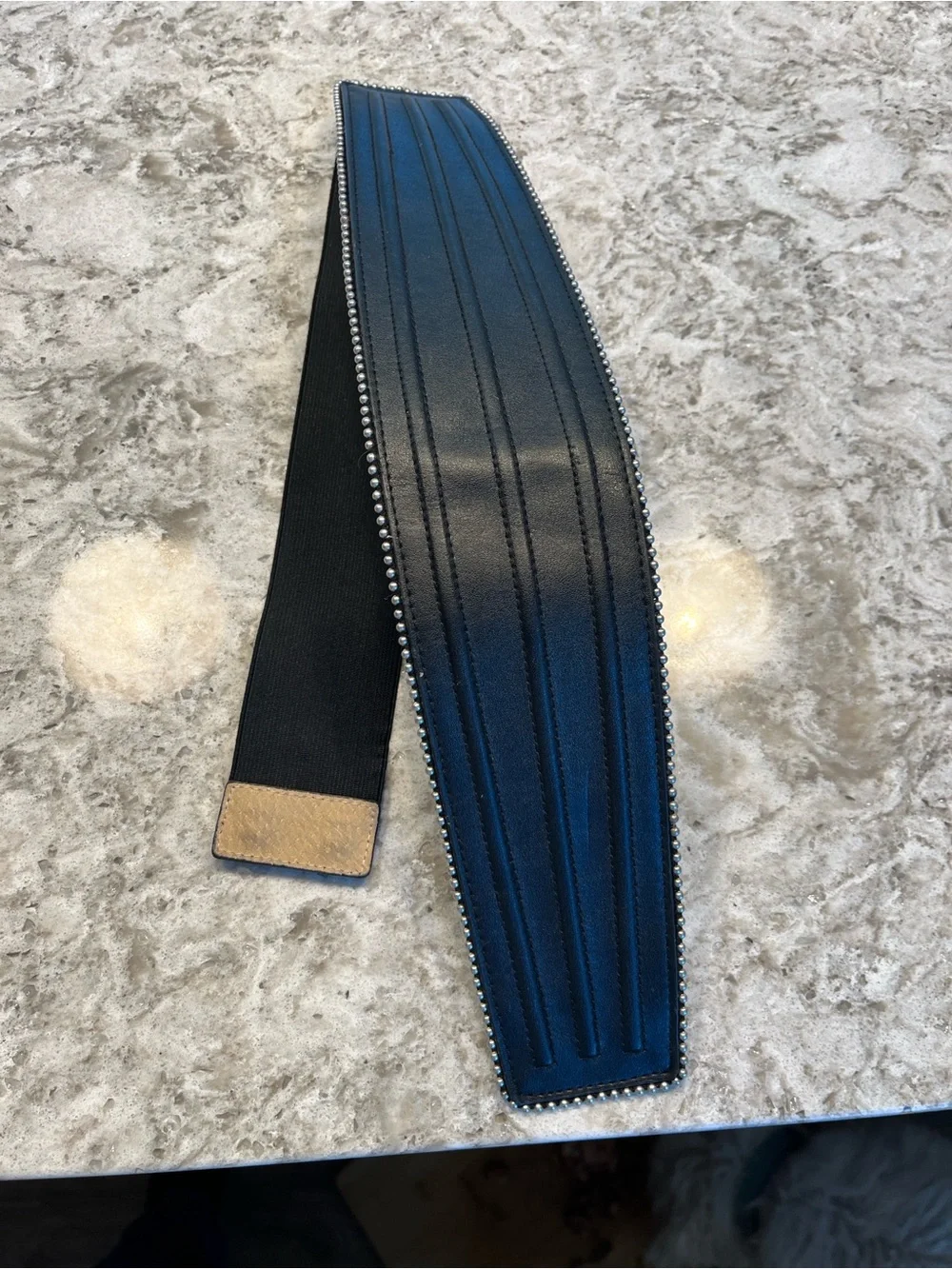 VIA SPIGA Black Manmade Top Leather-lined Sz S Elastic with Snap Closure